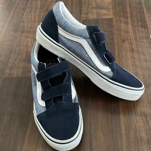 Vans youth size 6!!